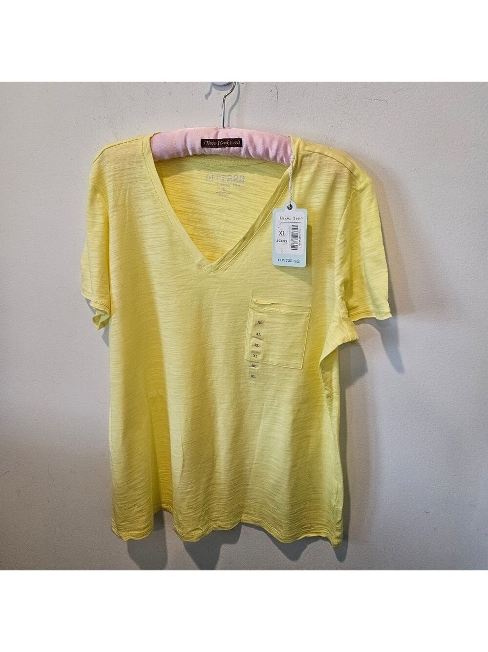 Dept 222 NWT Women's Luxey Tee, V-Neckline, Short Sleeved, XL